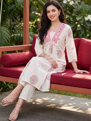 Women Ethnic Motifs Printed Empire Mirror Work Pure Cotton Kurta with Trousers 5