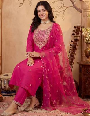 Women Ethnic Motifs Embroidered Regular Kurta with Trousers & With Dupatta 6