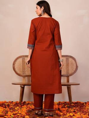 Women Ethnic Motifs Yoke Design Empire Thread Work Pure Cotton Kurta with Trousers & With Dupatta 5
