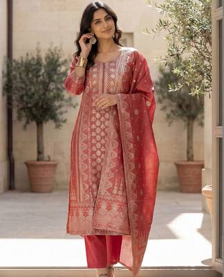 Women Regular Kurta with Trousers & With Dupatta 7