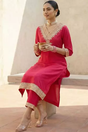 Women Ethnic Motifs Embroidered Regular Thread Work Kurta with Trousers