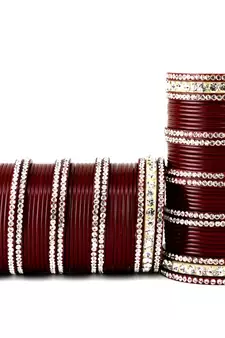 acrylic plastic suhag panjubi chura maroon colour  size-2.4,2.6,2.8,2.10
