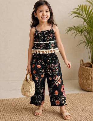 Black cotton floral printed co-ord set for girl 1