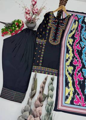 Black Color Embroidery Work Silk Blend Salwar Suit 3