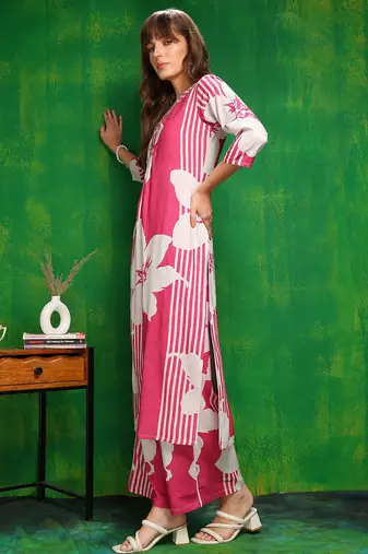 Pink rayon floral printed ethnic kurta palazzo set