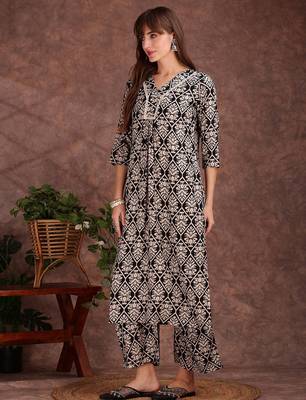 Black rayon floral printed ethnic kurta palazzo set 5
