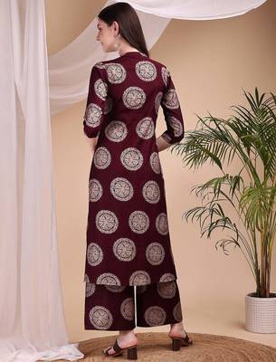 Wine silk blend geometric print ethnic kurta palazzo set 3
