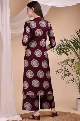 Wine silk blend geometric print ethnic kurta palazzo set