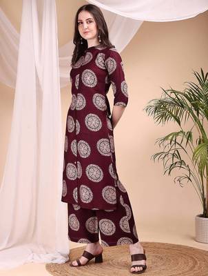Wine silk blend geometric print ethnic kurta palazzo set 4