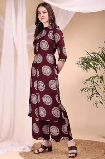 Wine silk blend geometric print ethnic kurta palazzo set
