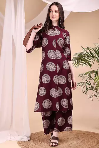 Wine silk blend geometric print ethnic kurta palazzo set