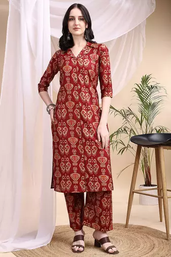 Maroon silk blend geometric print ethnic kurta palazzo set
