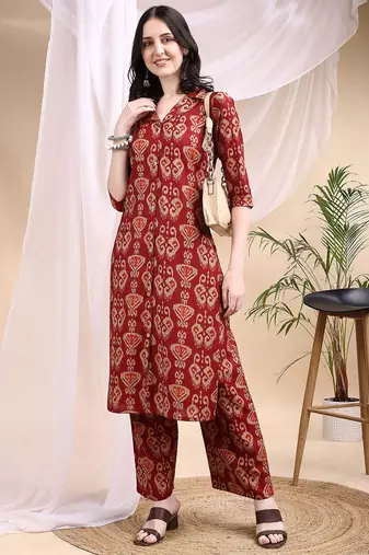 Maroon silk blend geometric print ethnic kurta palazzo set