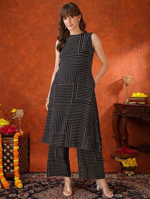 Black rayon geometric print ethnic kurta palazzo set 1