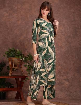 Green rayon floral print ethnic kurta palazzo set 4