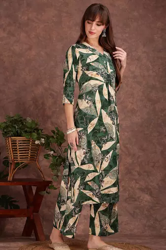 Green rayon floral print ethnic kurta palazzo set