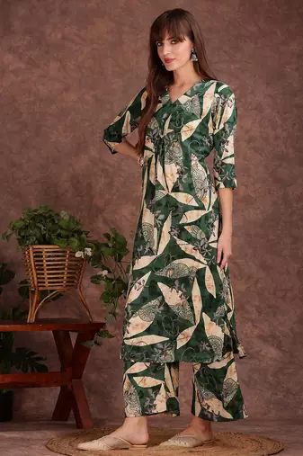 Green rayon floral print ethnic kurta palazzo set
