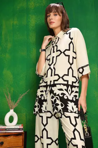 Off-white rayon geometric print ethnic kurta palazzo set