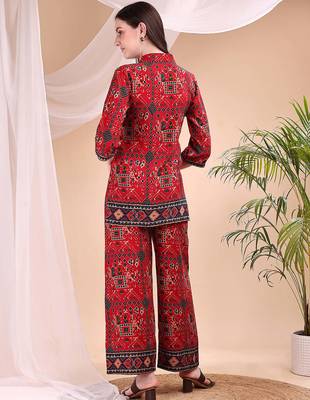 Red rayon geometric print ethnic kurta palazzo set 3