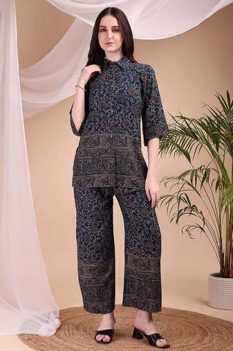 Navy-blue rayon floral print ethnic kurta palazzo set