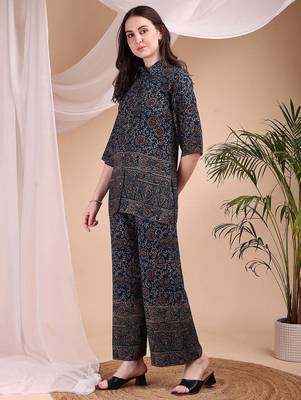 Navy-blue rayon floral print ethnic kurta palazzo set 4