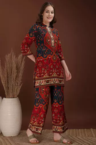 Red rayon floral print ethnic kurta palazzo set