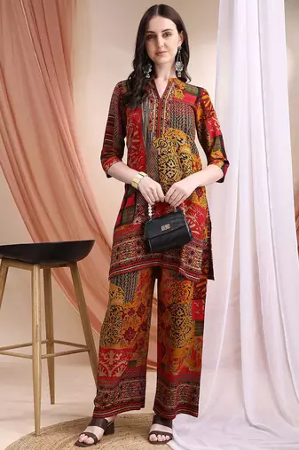Red rayon floral print ethnic kurta palazzo set