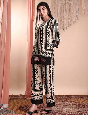 Black crepe floral print ethnic kurta palazzo set 4