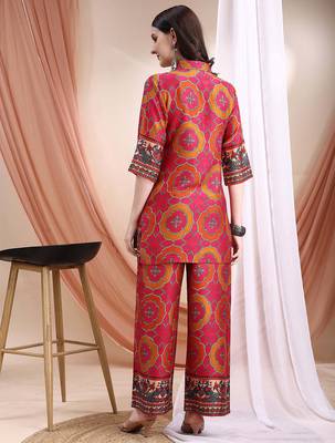 Pink silk geometric print ethnic kurta palazzo set 3