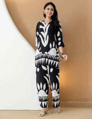 Black rayon geometric print ethnic kurta palazzo set 5