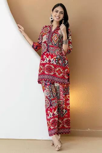 Pink rayon geometric print ethnic kurta palazzo set