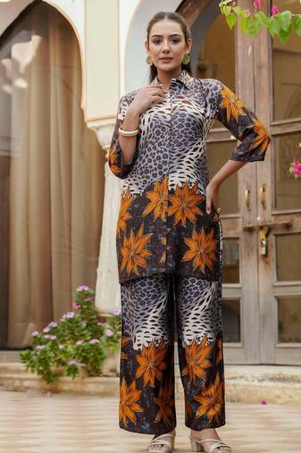 Grey silk floral print ethnic kurta palazzo set
