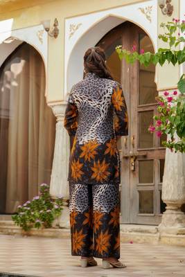 Grey silk floral print ethnic kurta palazzo set 3