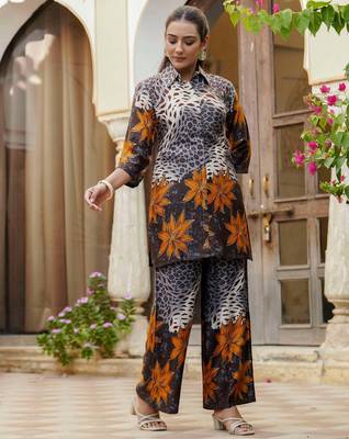 Grey silk floral print ethnic kurta palazzo set 4