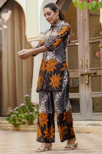 Grey silk floral print ethnic kurta palazzo set