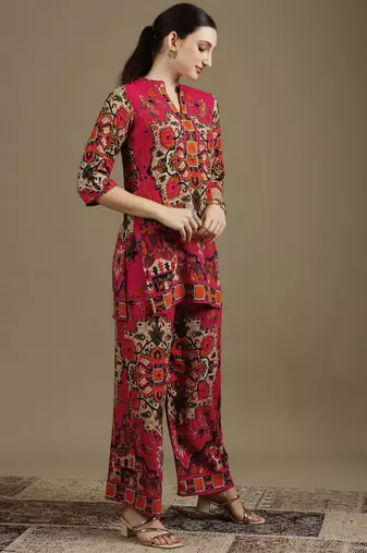 Pink rayon geometric print ethnic kurta palazzo set