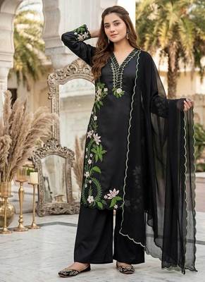 Black Color Embroidery And Thread Work  Silk Blend Salwar Suit 1