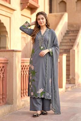 Grey Color Embroidery And Thread Work  Silk Blend Salwar Suit 1