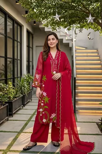 Red Color Embroidery And Thread Work  Silk Blend Salwar Suit