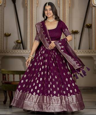 Women's Vichitra Silk Lehenga Choli 4