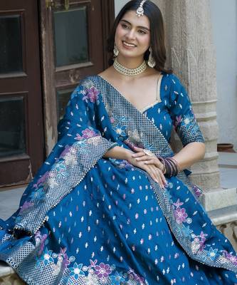 Women's Vichitra Silk Lehenga Choli 3