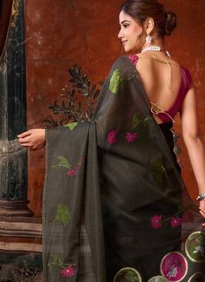 Grey khadi cotton blend jhallar saree 2