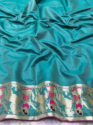 wine zari woven baluchari traditional saree with blouse piece 4