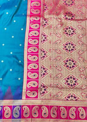 rama zari woven banarasi silk blend traditional saree with blouse piece 3
