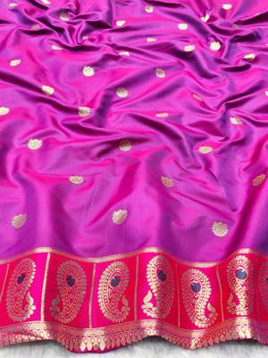 rama zari woven banarasi silk blend traditional saree with blouse piece 4
