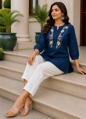 Teal embroidered short tunic kurti with off-white bottom set 2