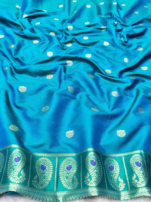 purple zari woven banarasi silk blend traditional saree with blouse piece 4