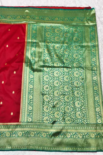 maroon zari woven banarasi silk blend traditional saree with blouse piece