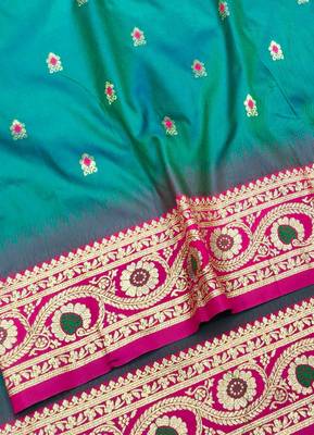 rama zari woven banarasi silk blend traditional saree with blouse piece 3
