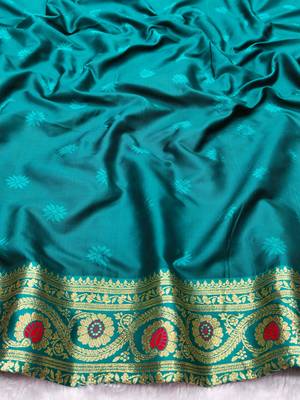 maroon zari woven banarasi silk blend traditional saree with blouse piece 4